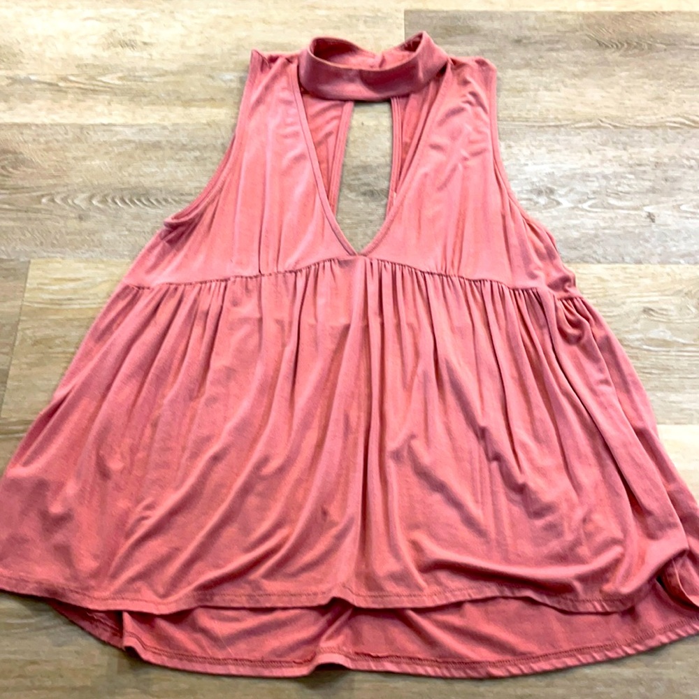 ⏩ Women’s Altered State blouse